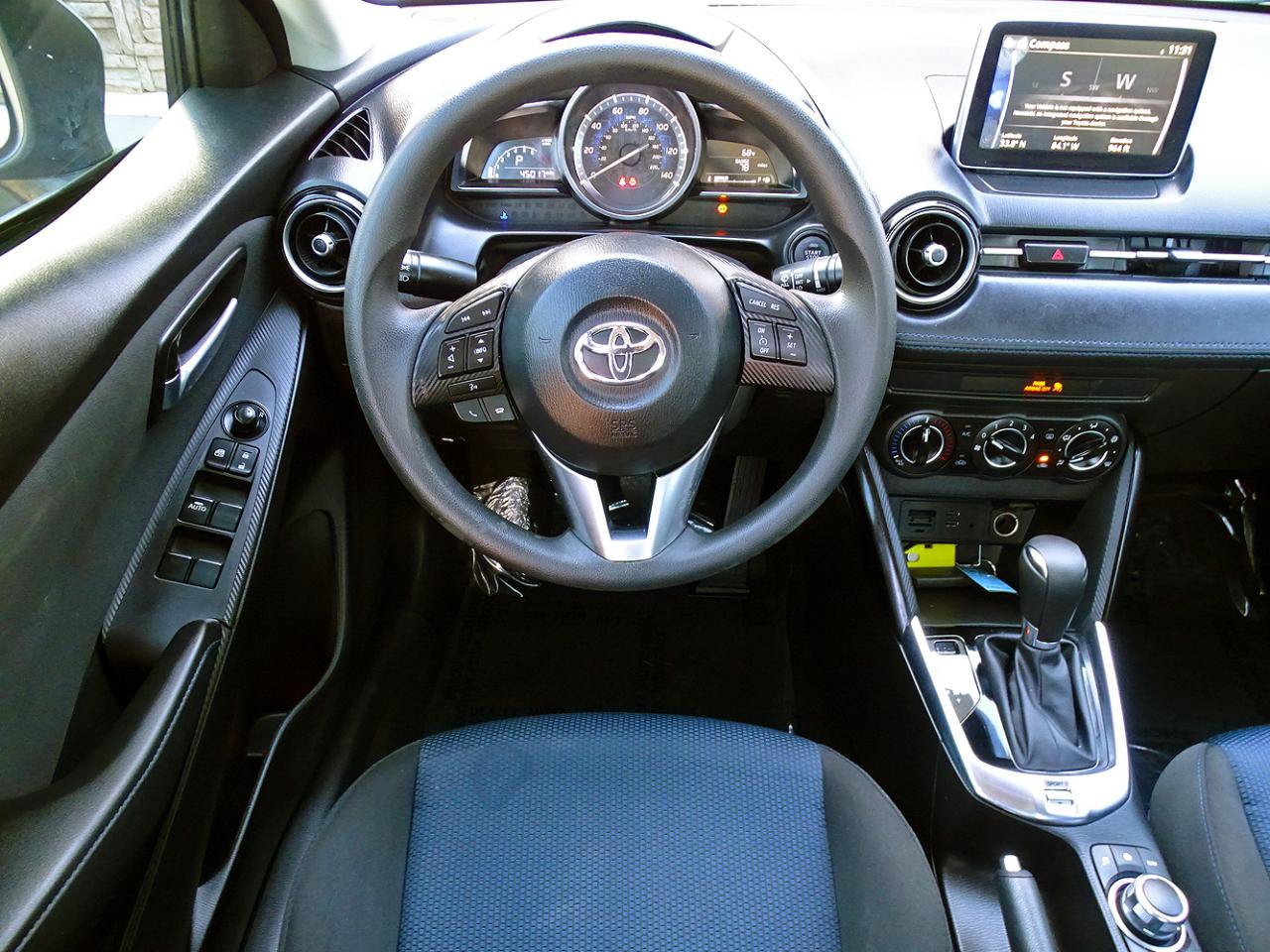 Used 2018 Toyota Yaris iA FWD image 32