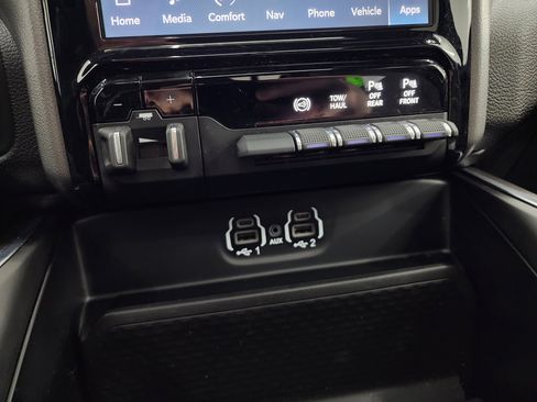 Used 2024 RAM 2500 Laramie w/ Sport Appearance Package AWD/4WD image 61