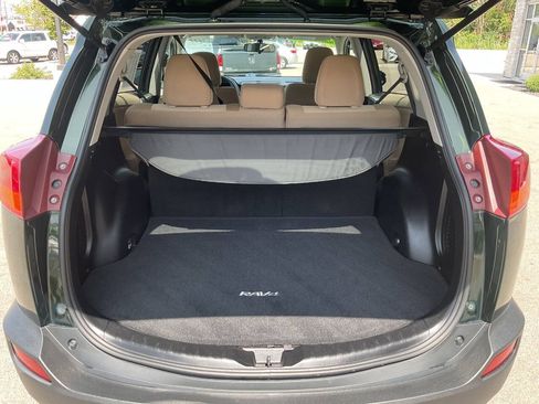 Used 2013 Toyota RAV4 XLE FWD image 33