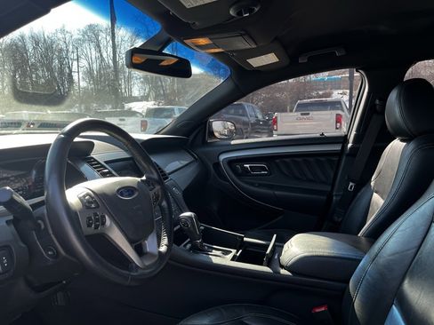 Used 2015 Ford Taurus SEL w/ Equipment Group 201A image 19
