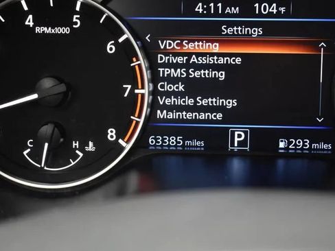 Used 2024 Nissan Altima 2.5 SV FWD image 27
