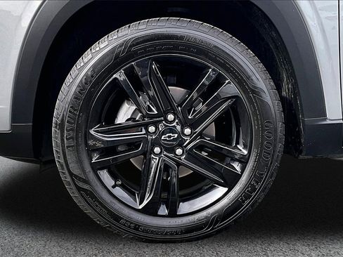 Used 2024 Chevrolet Trax ACTIV w/ Driver Confidence Package image 29