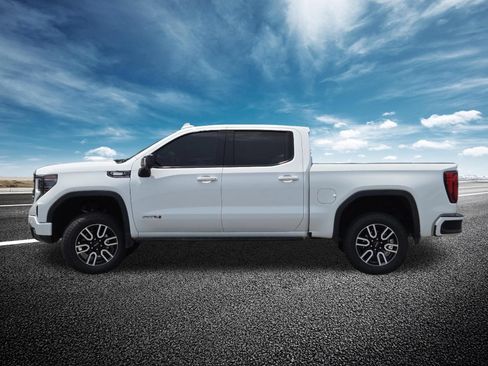 Used 2024 GMC Sierra 1500 AT4 w/ Technology Package AWD/4WD image 19