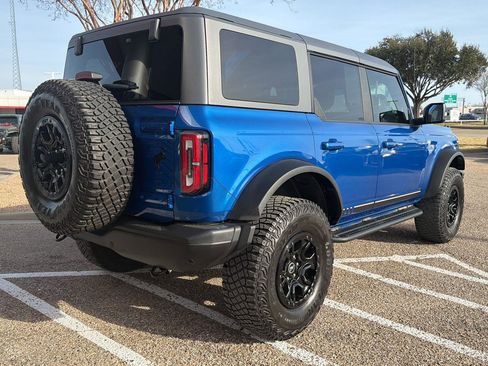 Used 2021 Ford Bronco First Edition image 3