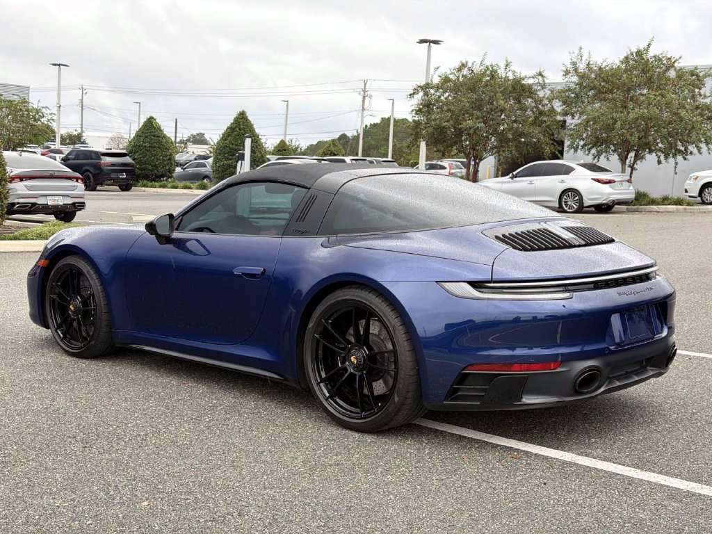 Used 2024 Porsche 911 Targa 4 GTS AWD/4WD image 3