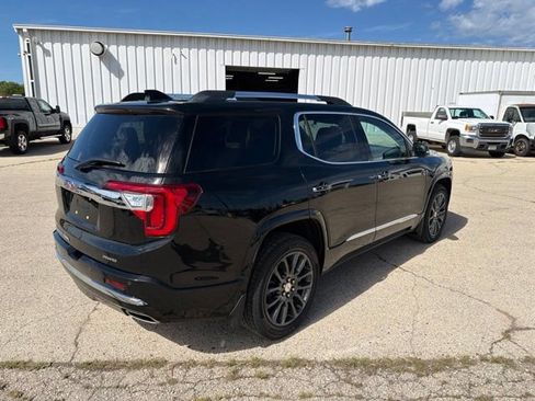 Used 2023 GMC Acadia Denali w/ Black Diamond Edition AWD/4WD image 5
