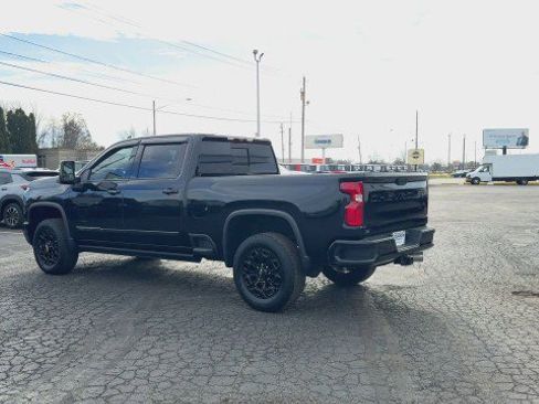 Certified 2024 Chevrolet Silverado 3500 High Country w/ High Country Premium Package image 6