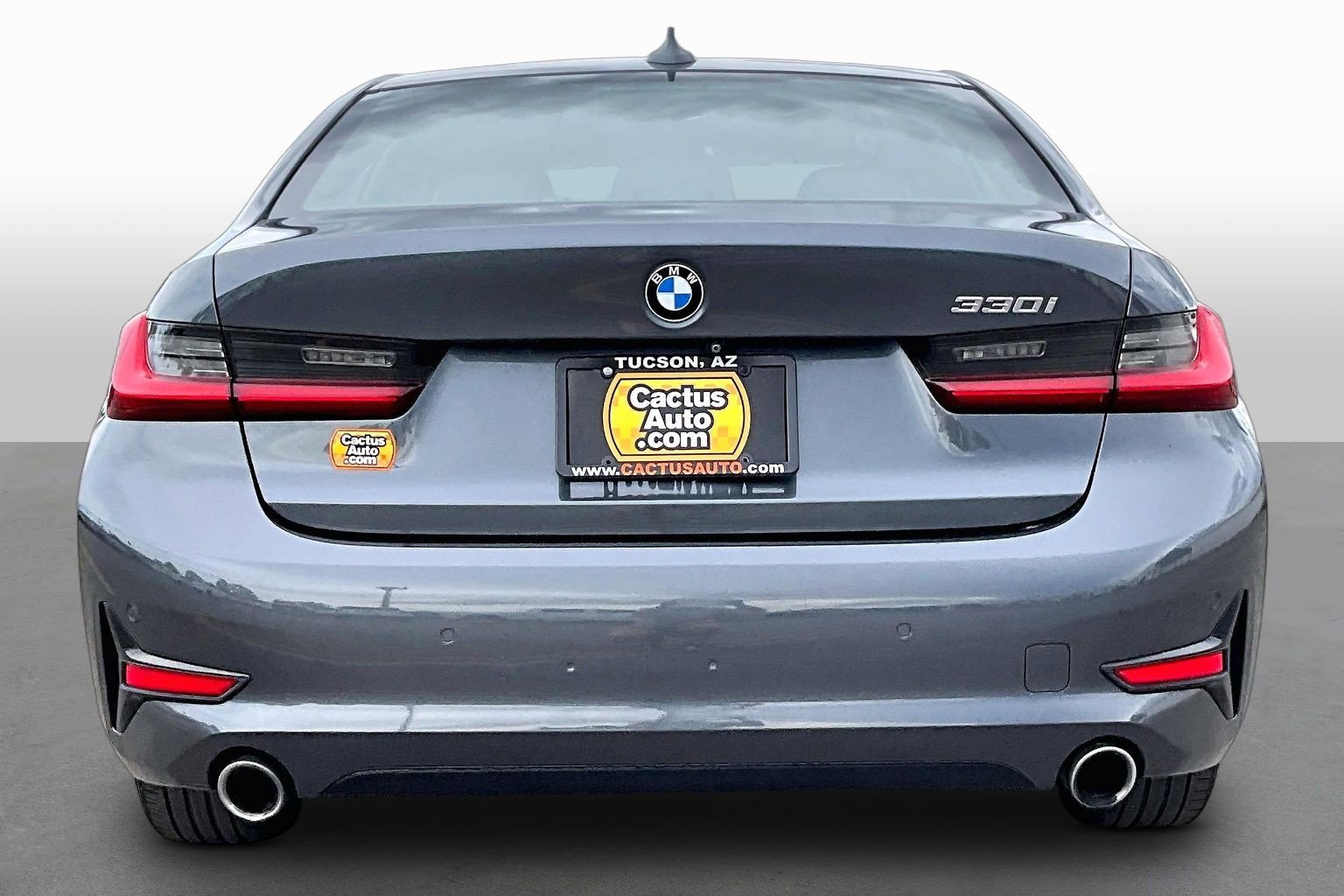 Used 2019 BMW 330i Sedan w/ Convenience Package RWD image 4