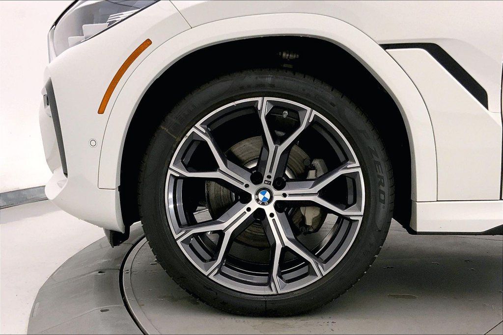 Used 2020 BMW X6 xDrive40i w/ M Sport Package AWD/4WD image 8