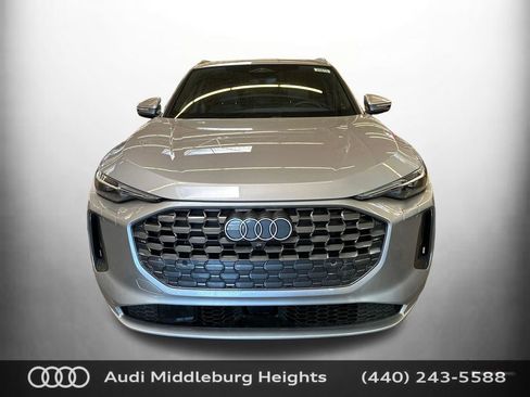 Used 2025 Audi Q5 Premium Plus image 9