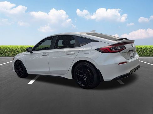 Used 2023 Honda Civic Sport image 9