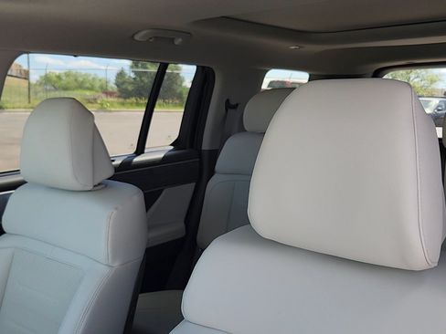 New 2026 Hyundai Santa Fe Limited AWD/4WD image 9