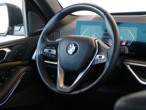 Used 2025 BMW X5 xDrive40i image 34