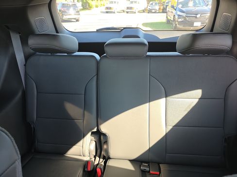 New 2026 Buick Enclave Preferred w/ Power Package image 32