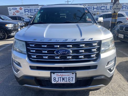 Used 2016 Ford Explorer Limited w/ Class II Trailer Tow Package image 3