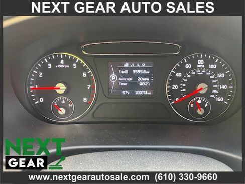 Used 2016 Kia Sorento AWD image 11
