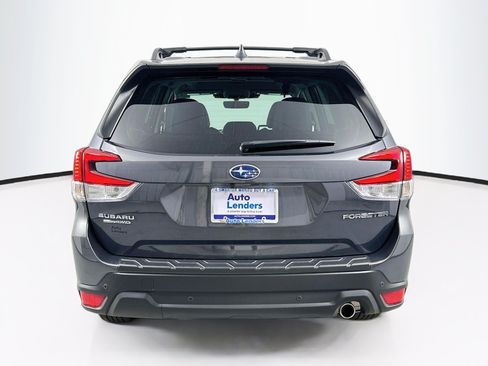 Used 2023 Subaru Forester Limited AWD/4WD image 6