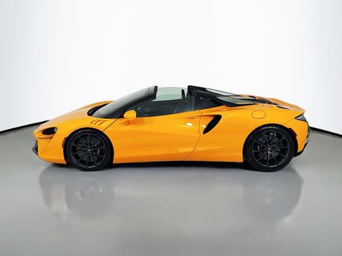 New 2026 McLaren Artura Spider RWD image 4