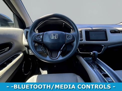 Used 2016 Honda HR-V EX image 8