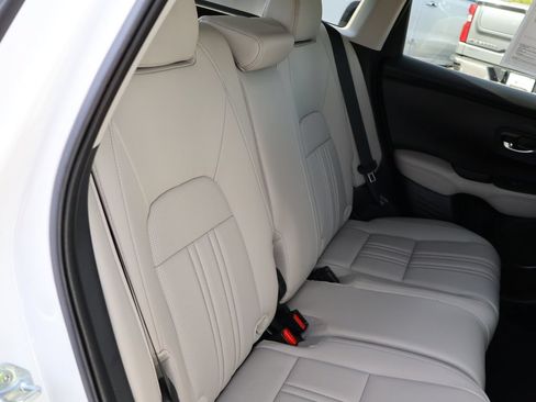 Certified 2023 Honda HR-V EX-L image 12