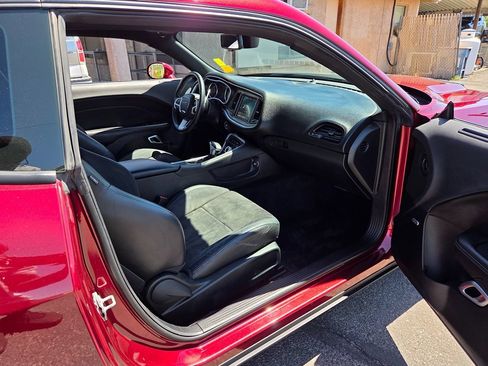 Used 2018 Dodge Challenger SXT Plus RWD image 38