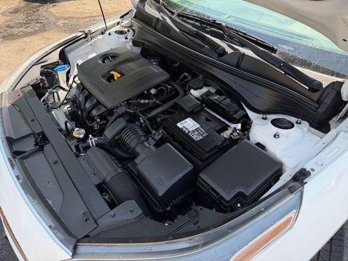 Used 2021 Kia Forte GT-Line FWD image 36