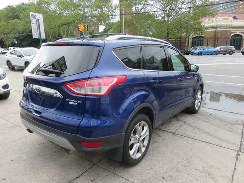 Used 2014 Ford Escape Titanium AWD/4WD image 4