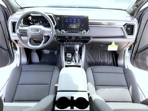 New 2026 GMC Canyon Elevation w/ Convenience Package AWD/4WD image 12