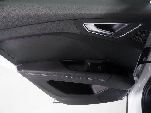 Used 2023 Audi Q4 e-tron Premium Plus w/ Premium Plus RWD image 50