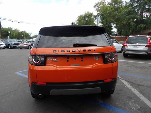 Used 2017 Land Rover Discovery Sport HSE AWD/4WD image 12