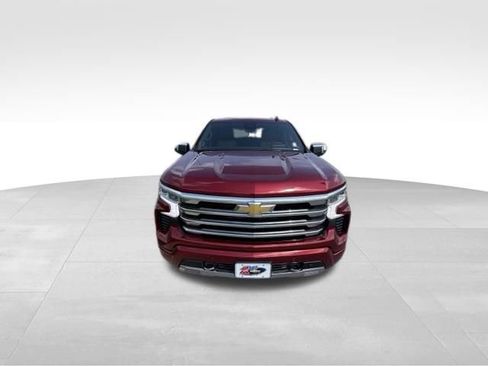 Certified 2026 Chevrolet Silverado 1500 High Country AWD/4WD image 3