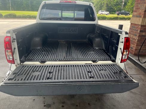Used 2019 Nissan Frontier SV RWD image 27
