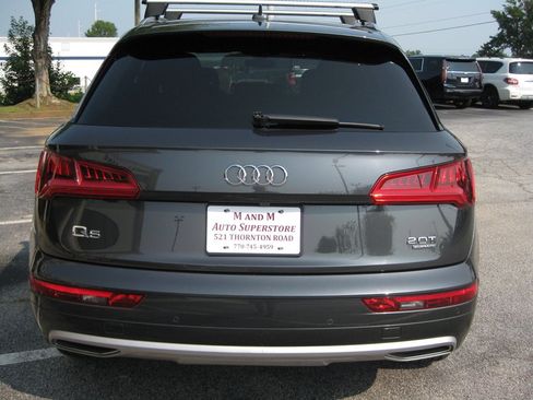 Used 2018 Audi Q5 2.0T Premium Plus w/ Premium Plus Package AWD/4WD image 7