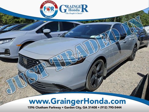 Certified 2025 Honda Accord Sport image 1