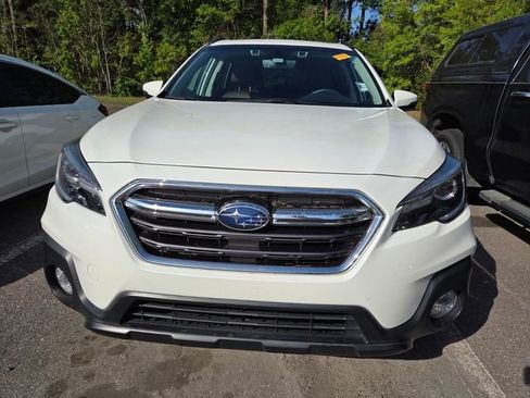 Used 2019 Subaru Outback 2.5i Touring w/ Popular Package #3A image 2