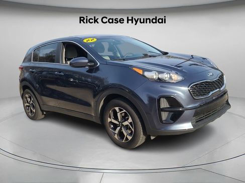 Used 2022 Kia Sportage LX image 9