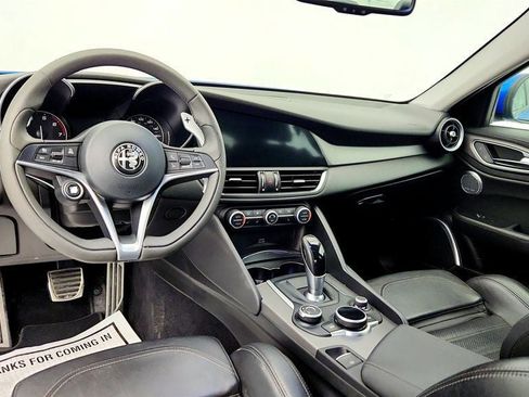 Used 2018 Alfa Romeo Giulia Ti Sport w/ Quick Order Package 22U Sport image 12