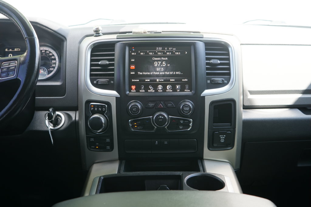 Used 2015 RAM 1500 Big Horn AWD/4WD image 25