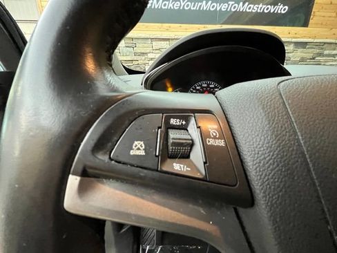 Used 2019 Chevrolet Trax LT w/ Driver Confidence Package AWD/4WD image 25