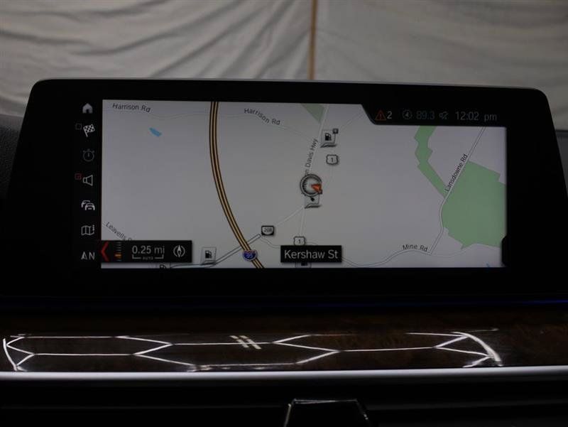 Used 2018 BMW 530e xDrive w/ Premium Package 2 AWD/4WD image 25