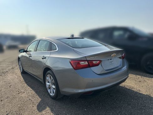 Used 2025 Chevrolet Malibu LT FWD image 4