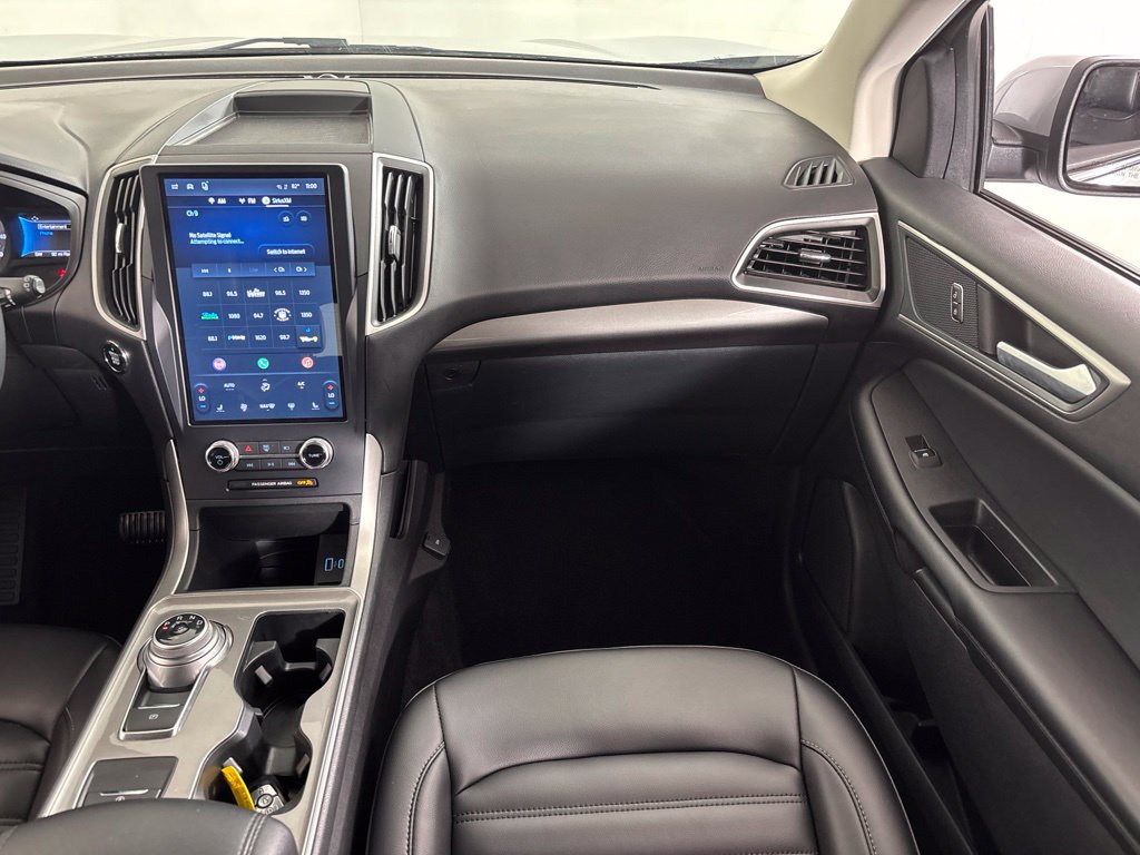 Used 2024 Ford Edge SEL w/ Convenience Package AWD/4WD image 16