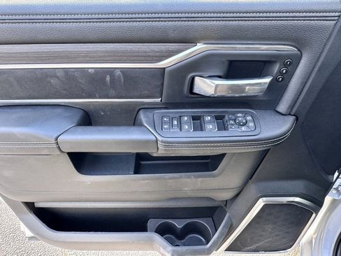 Used 2025 RAM 2500 Laramie w/ Night Edition image 10