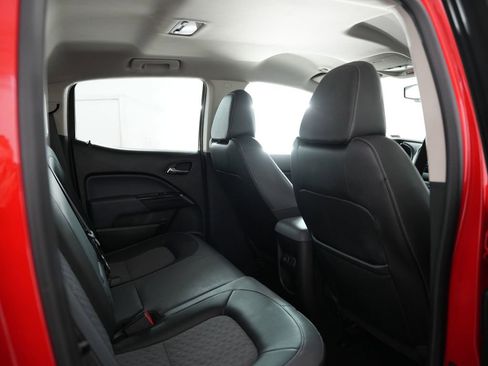 Used 2015 Chevrolet Colorado Z71 w/ LPO, Gearon Divider Package image 32