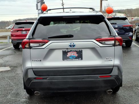 Certified 2021 Toyota RAV4 XLE w/ XLE Grade Weather Package image 6