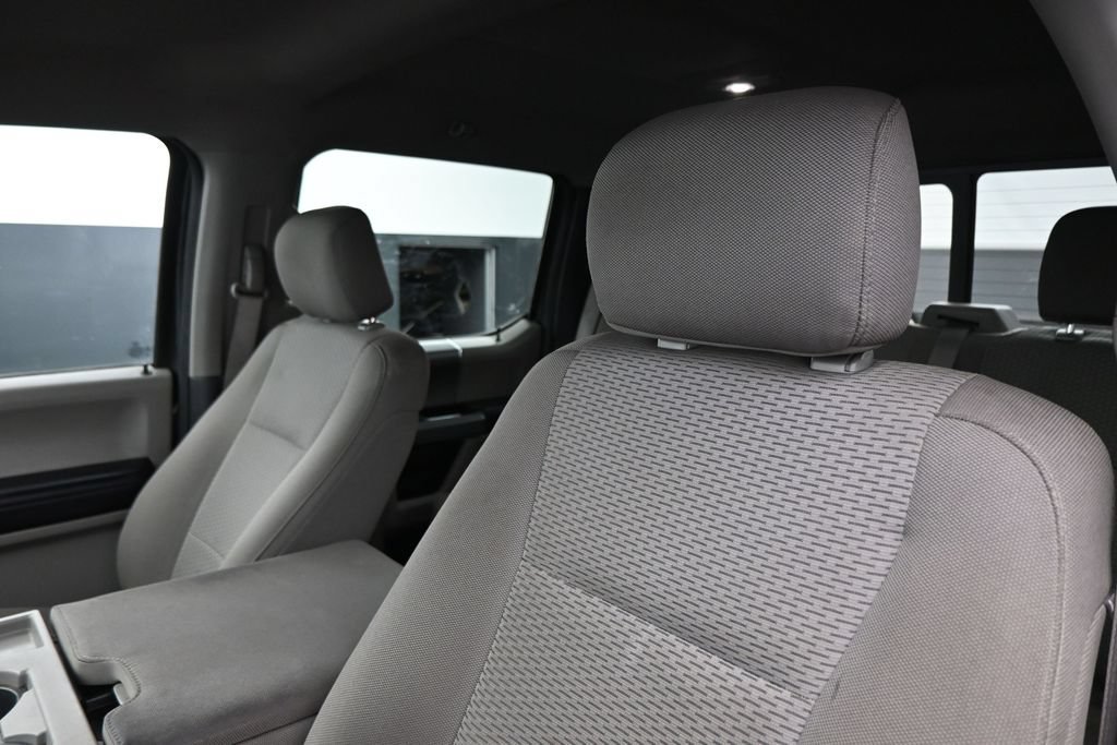 Used 2018 Ford F250 XLT w/ XLT Premium Package AWD/4WD image 14