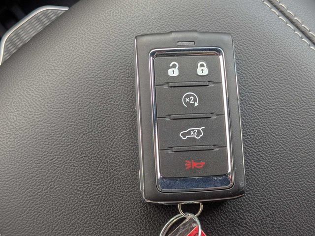 New 2026 Jeep Grand Cherokee Altitude AWD/4WD image 32