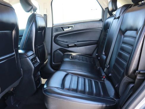 Used 2024 Ford Edge SEL AWD/4WD image 14