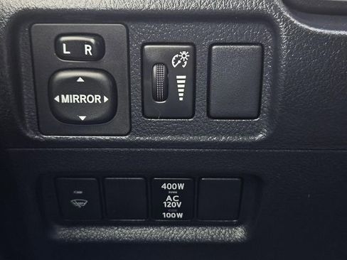 Used 2019 Toyota 4Runner SR5 Premium AWD/4WD image 33