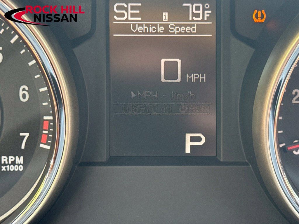 Used 2012 Jeep Grand Cherokee Overland AWD/4WD image 18